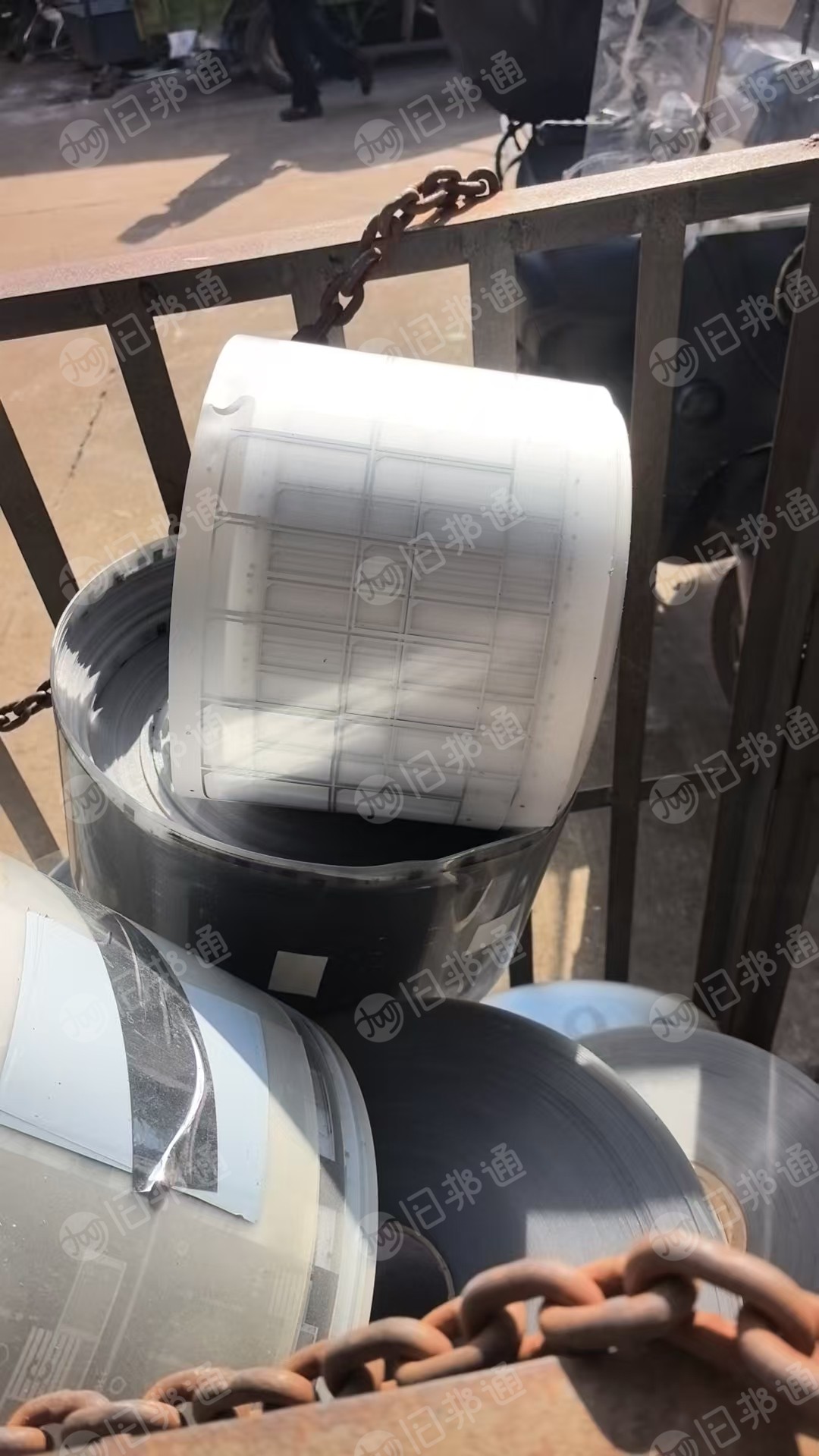 出售油墨PC废料，带油墨和带双面胶的两种