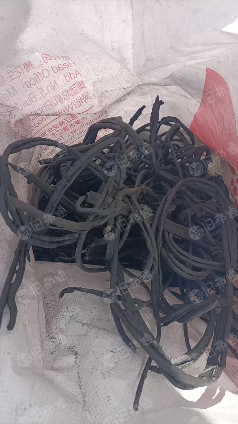 出售尼龙单六双六机头料,隔热条边角料,含45%玻璃纤维
