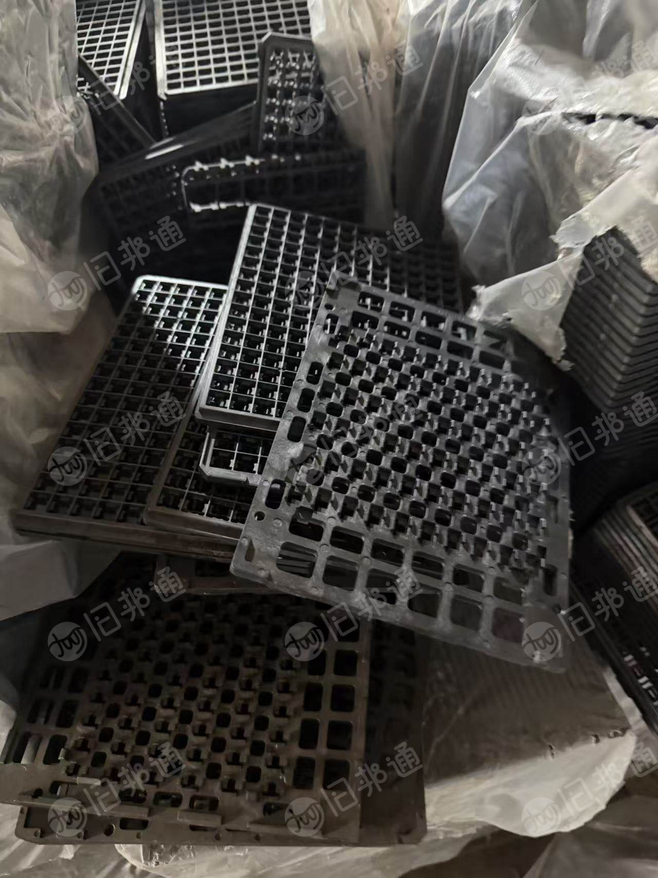 厂家出售IC托盘废料，现货30几吨