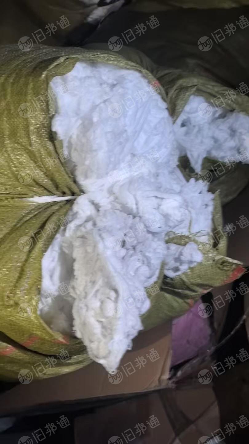 长期出售化纤厂下来的锦纶废丝，尼龙废丝，现货有十几二十吨，货在浙江绍兴