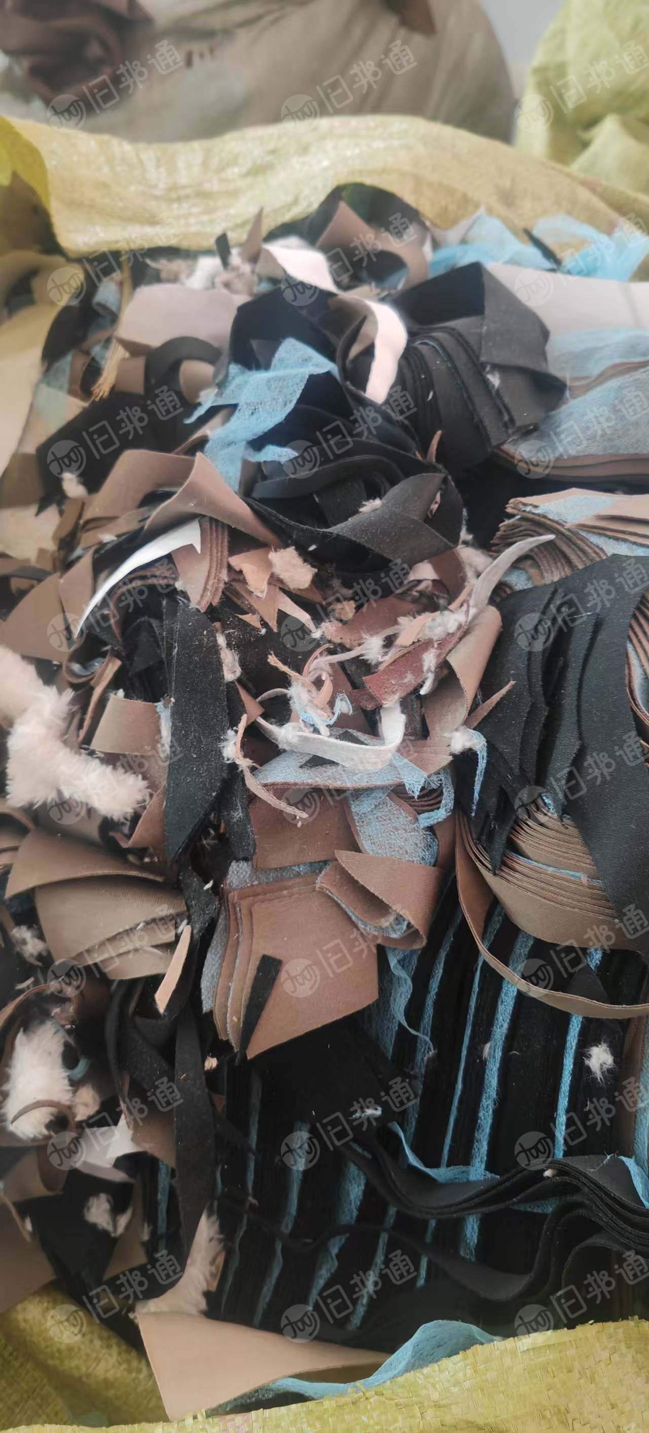 长期出售服装厂下脚料，服装厂废布，不能拉丝，棉多，在安徽宿州。