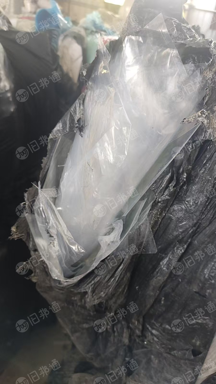 出售PE/PET膜废料，炼油用，电子厂下来的，现货一板车，每月4个板车