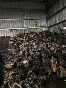 长期出售发动机铝，现货200吨