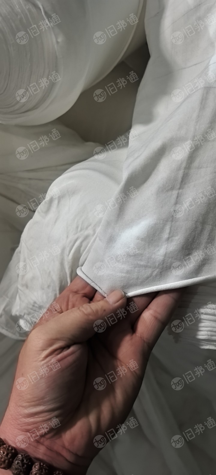 大量求购磨毛厂，定型厂,织布厂牛奶丝白坯布，牛奶丝坯布。