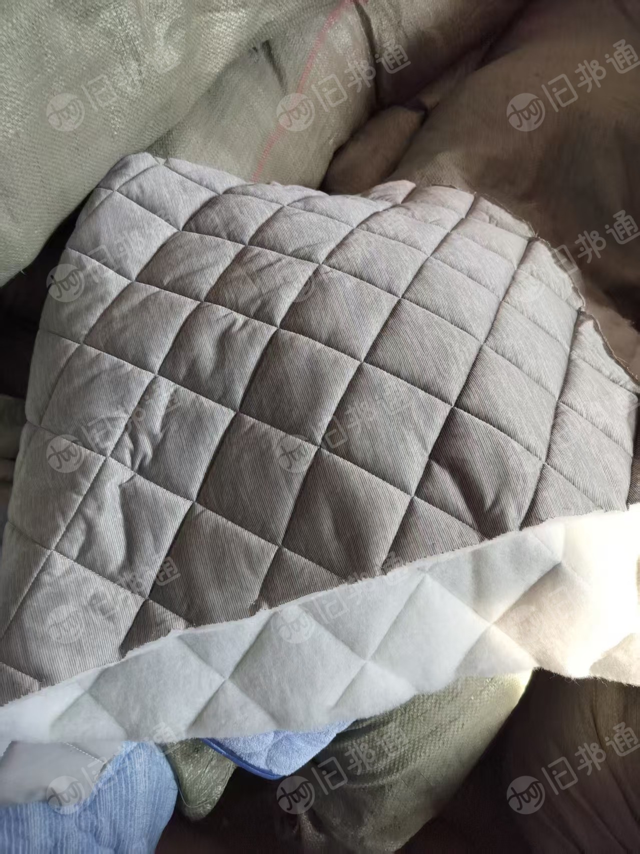 长期出售家纺厂杂色夹丝棉布条，有氨纶，涤棉，纯棉