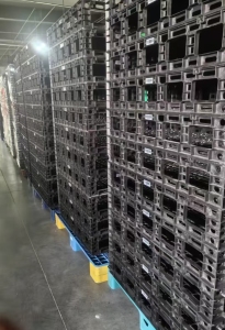出售新能源电池周转筐，加纤PC，合金，PPO都有，混一起的；每月几十吨