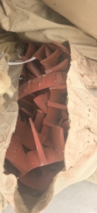 厂家长期出售硅橡胶边角料，避雷器上面削下来