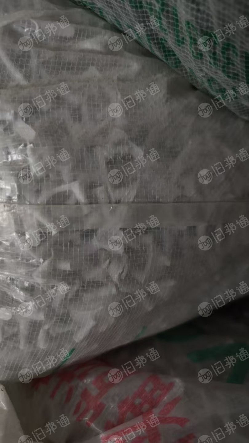 出售软质PVC水口料,做插头下来,颜色统货出,现货十几吨