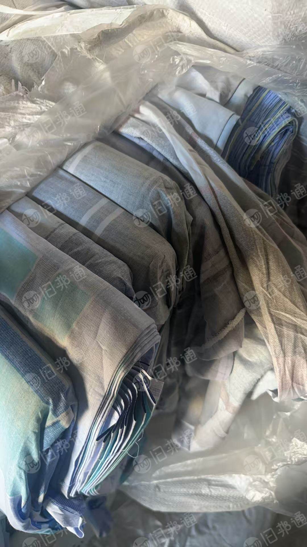 出售花色纯棉坯布，纯棉大块布，门幅1.6米，现货4万米，货在河北邢台