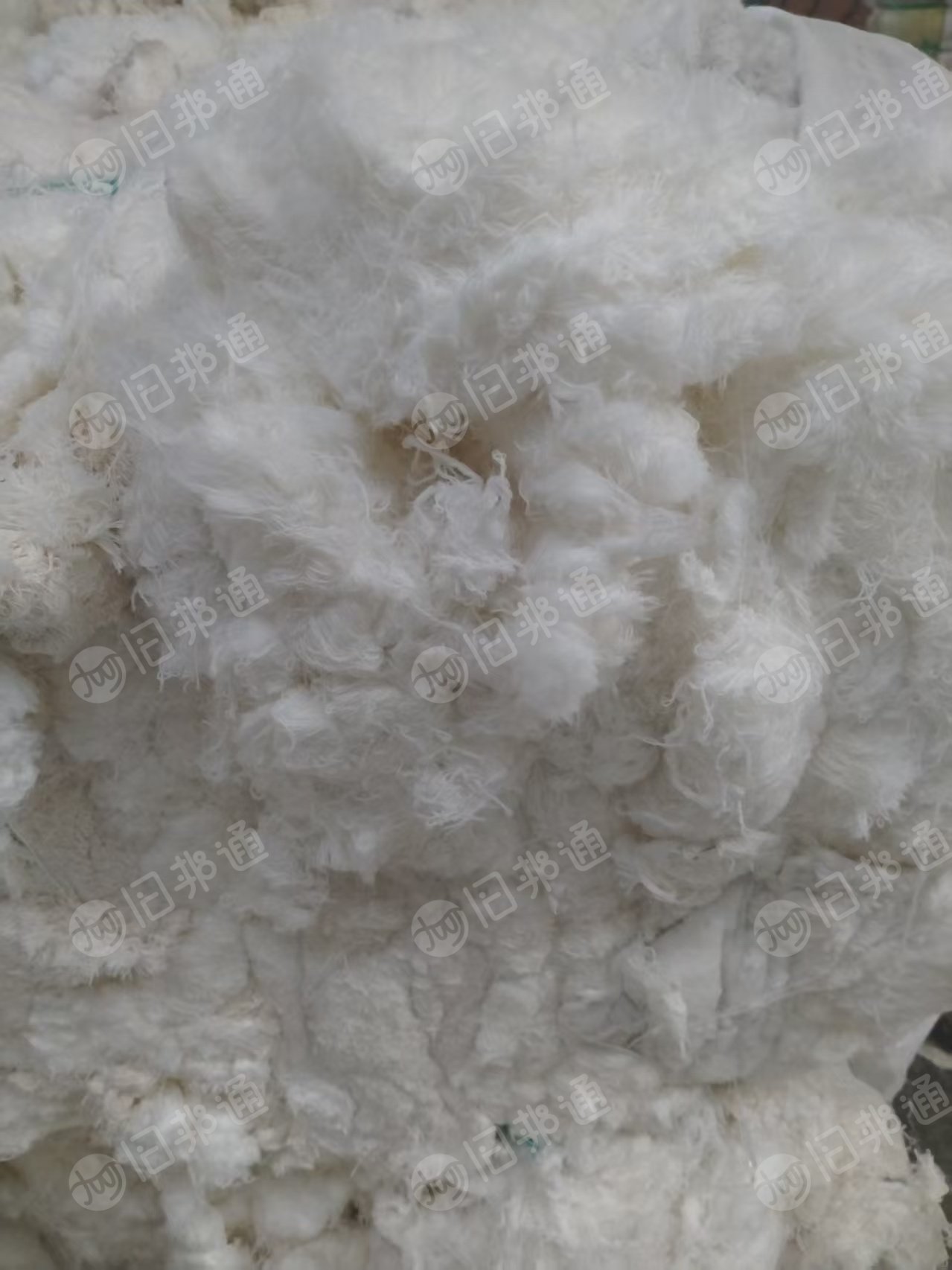 长期出售纺纱厂混合回丝，腈纶，锦纶，涤弹丝混合的，腈纶占比高，现货18吨左右