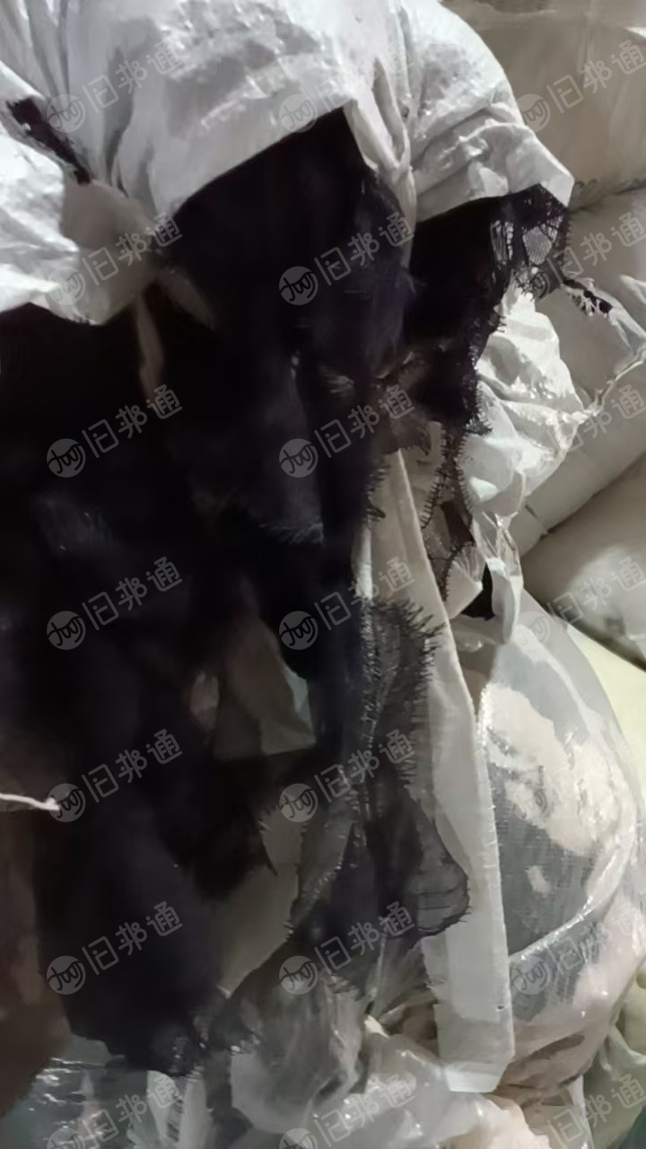 长期出售内衣厂下来的锦氨废布，锦氨边角料，氨纶含量8左右，月供两百吨，货在福建福州