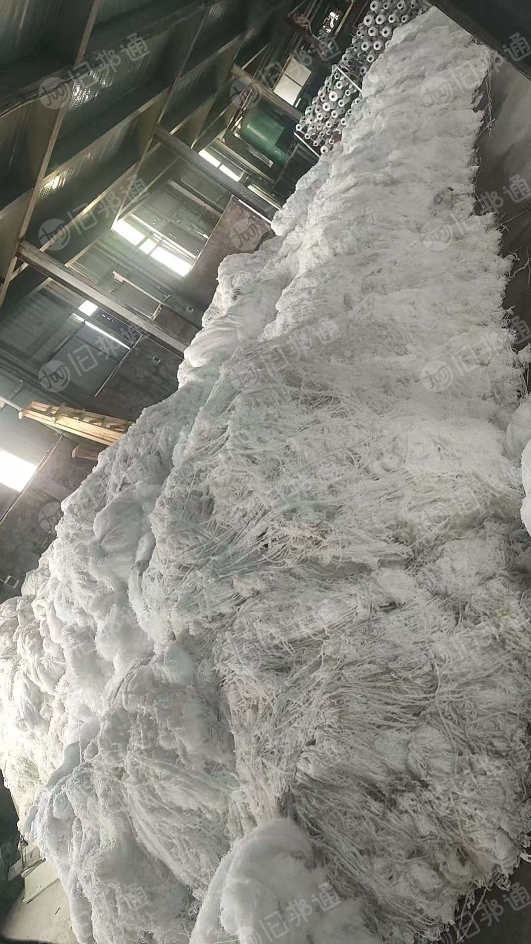 长期出售烫画厂下来的白色poy废丝，涤纶废丝，涤纶水丝，月供100吨