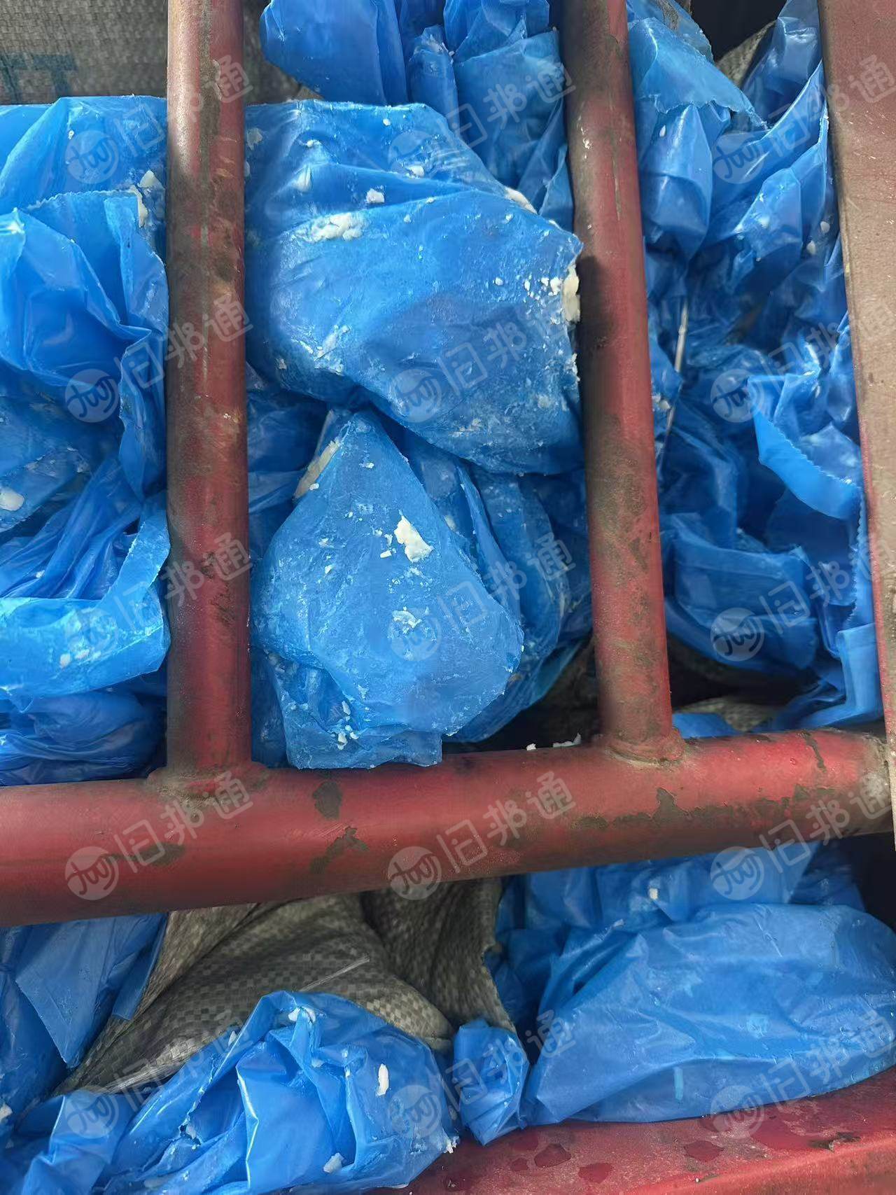 求购带油内膜袋，造粒，牛油  猪油  鸡油  鱼油  起酥油袋子就都可以，长期大量在收