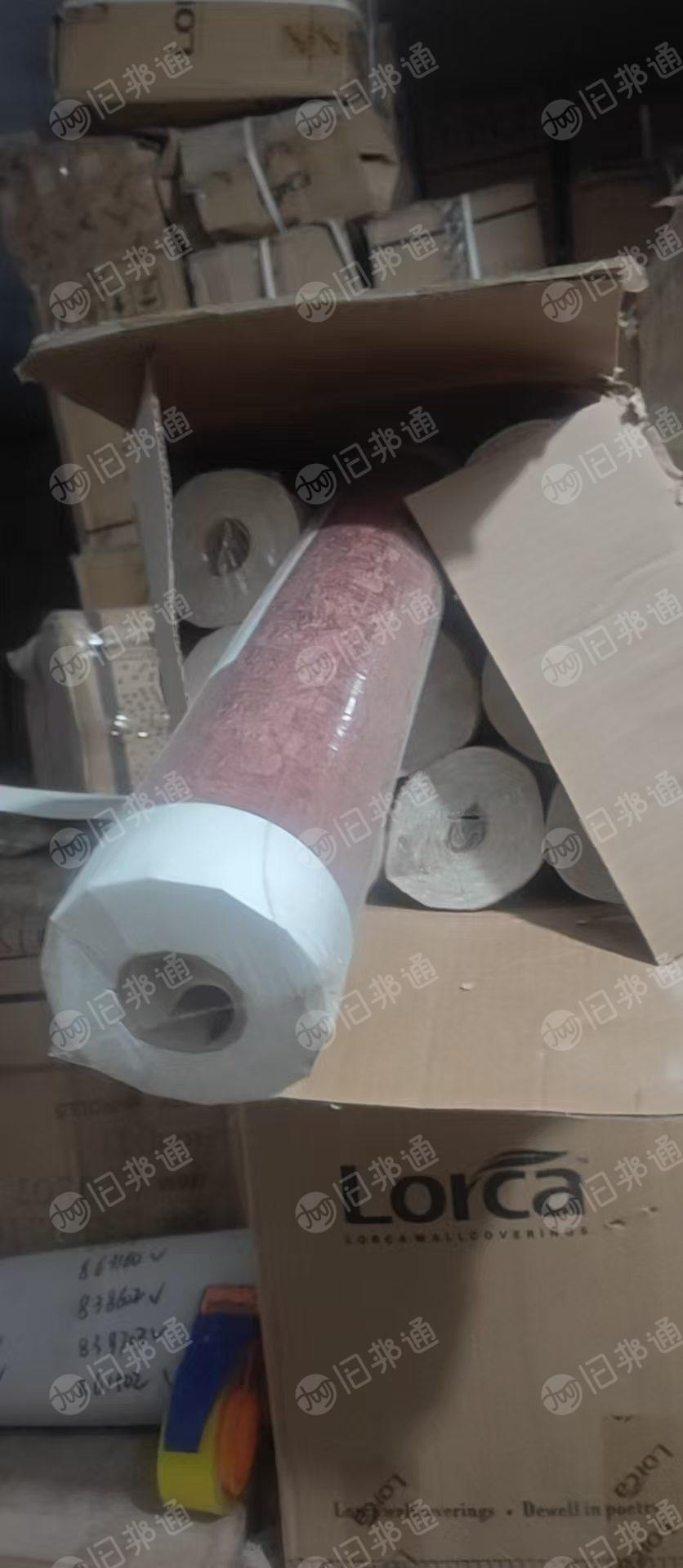 长期出售卷筒深压纹壁纸