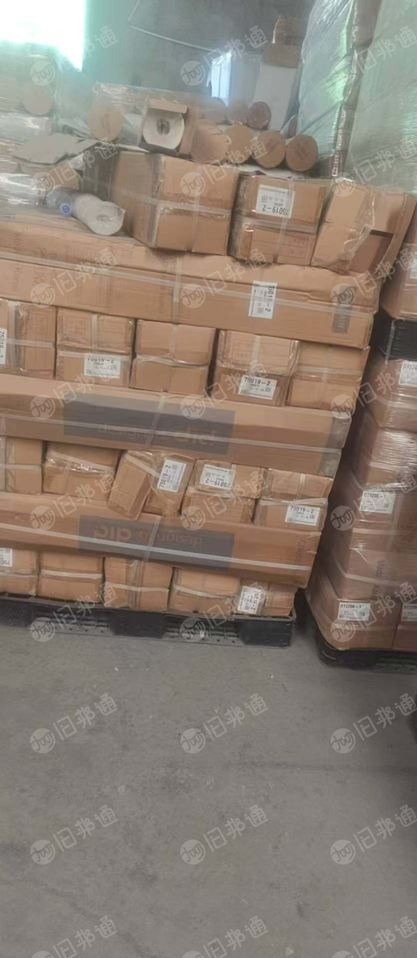 长期出售卷筒深压纹壁纸