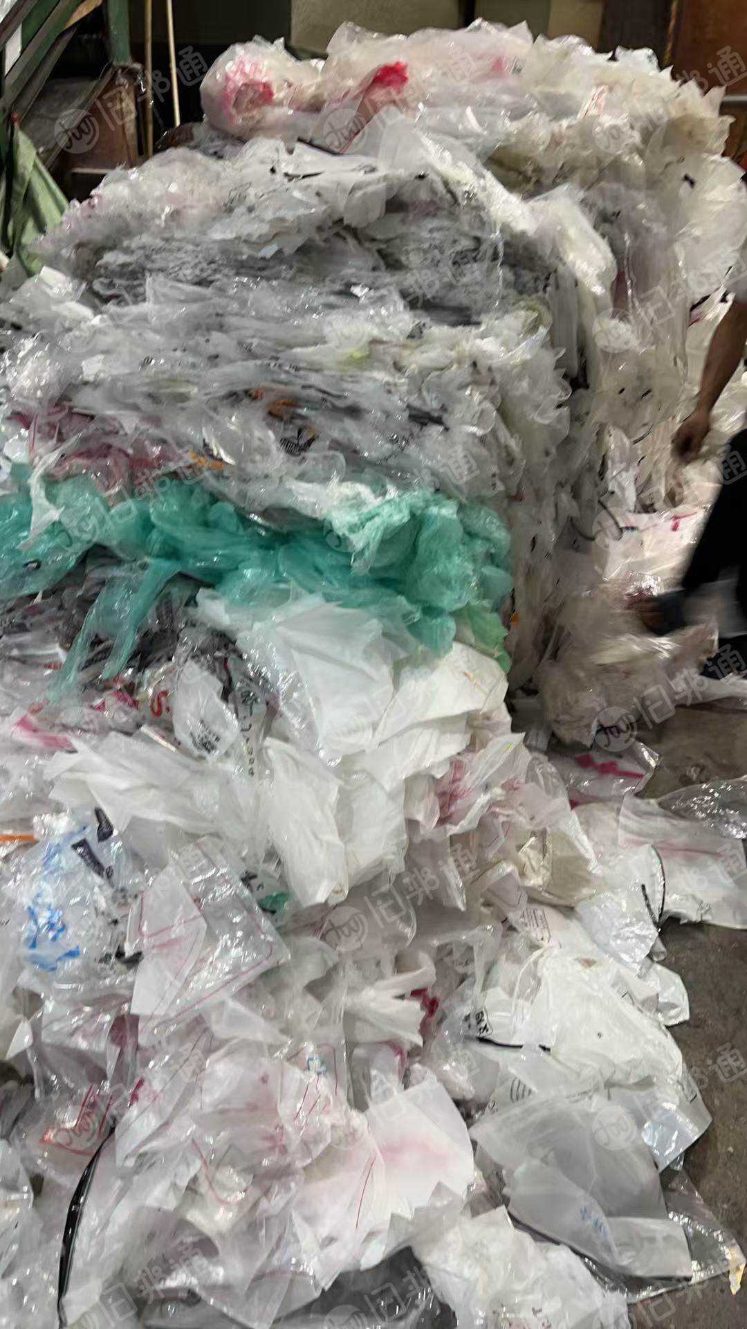 求购水洗高压膜，一级、二级、花高压都可以用，月需200吨