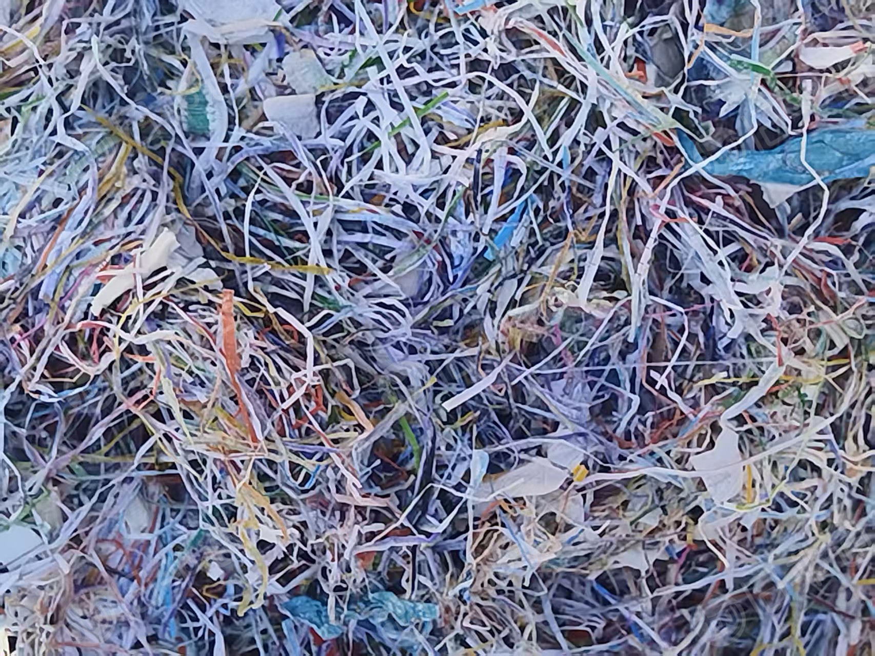 长期出售水洗纸厂废料，可炼油，现货几百吨，价格实在，给钱就卖