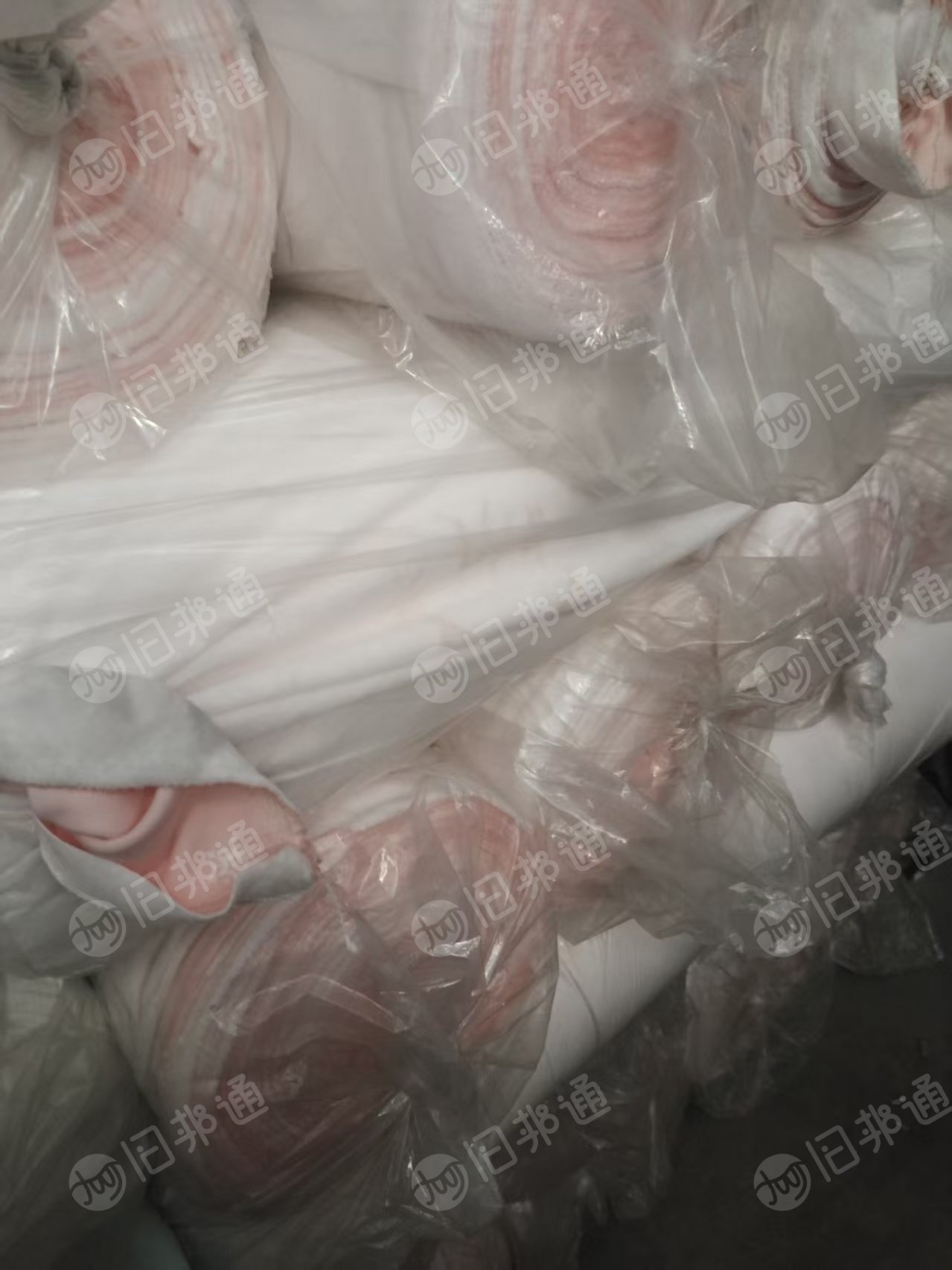 长期出售库存绒布，单面绒，法兰绒，不倒绒，库存布，纯色跟印花都有，货在山东青岛