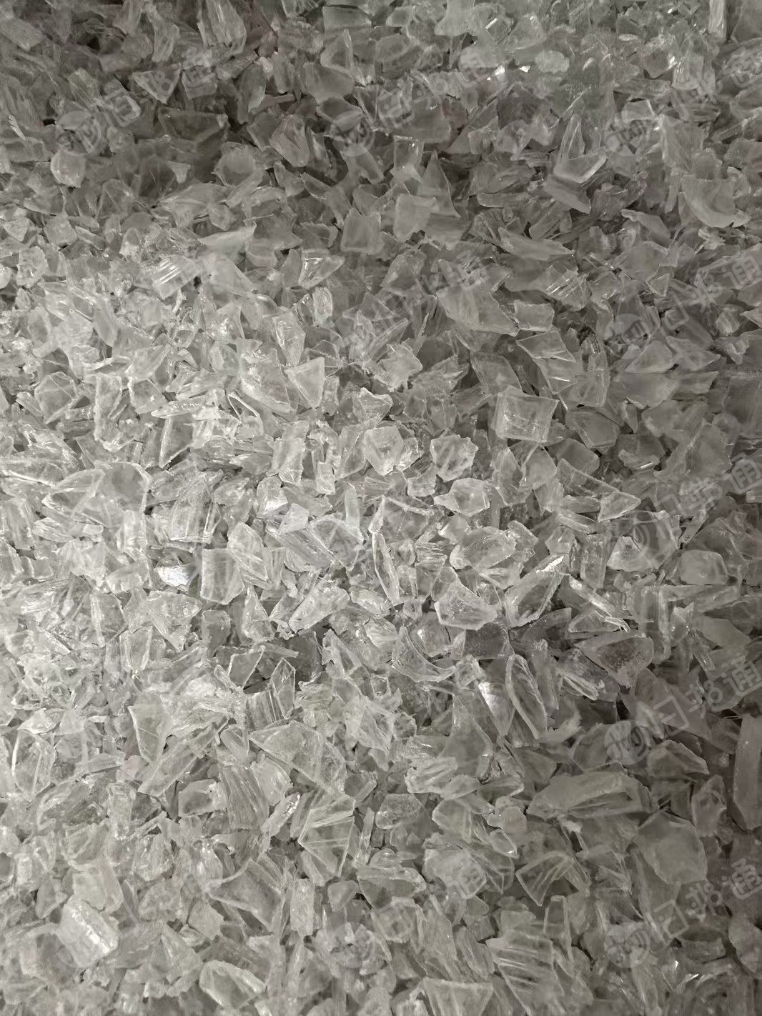 长期出售pet瓶胚破碎料，含少量瓶片