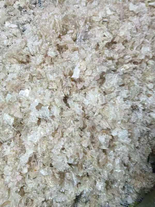 出售PVB夹脚玻璃做出来的EVA料,现货六吨左右