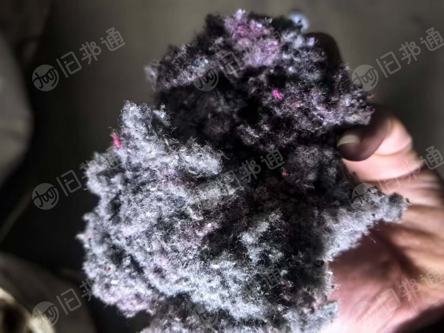 长期出售拉链布破碎出来的花色尼龙毛料，毛毛料，磨毛料