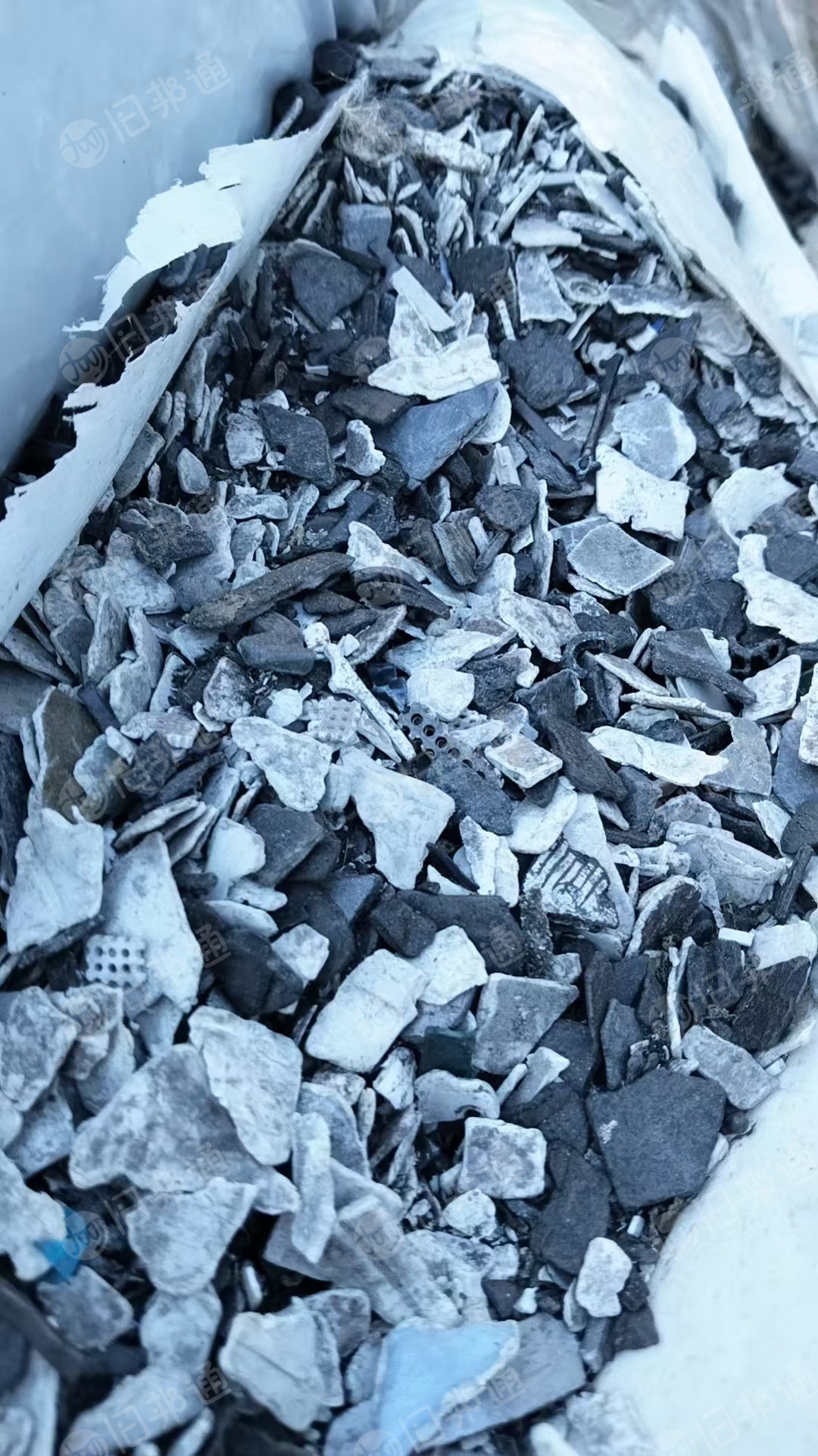 出售笔记本PC合金破碎料，每个月100吨，含微量金属