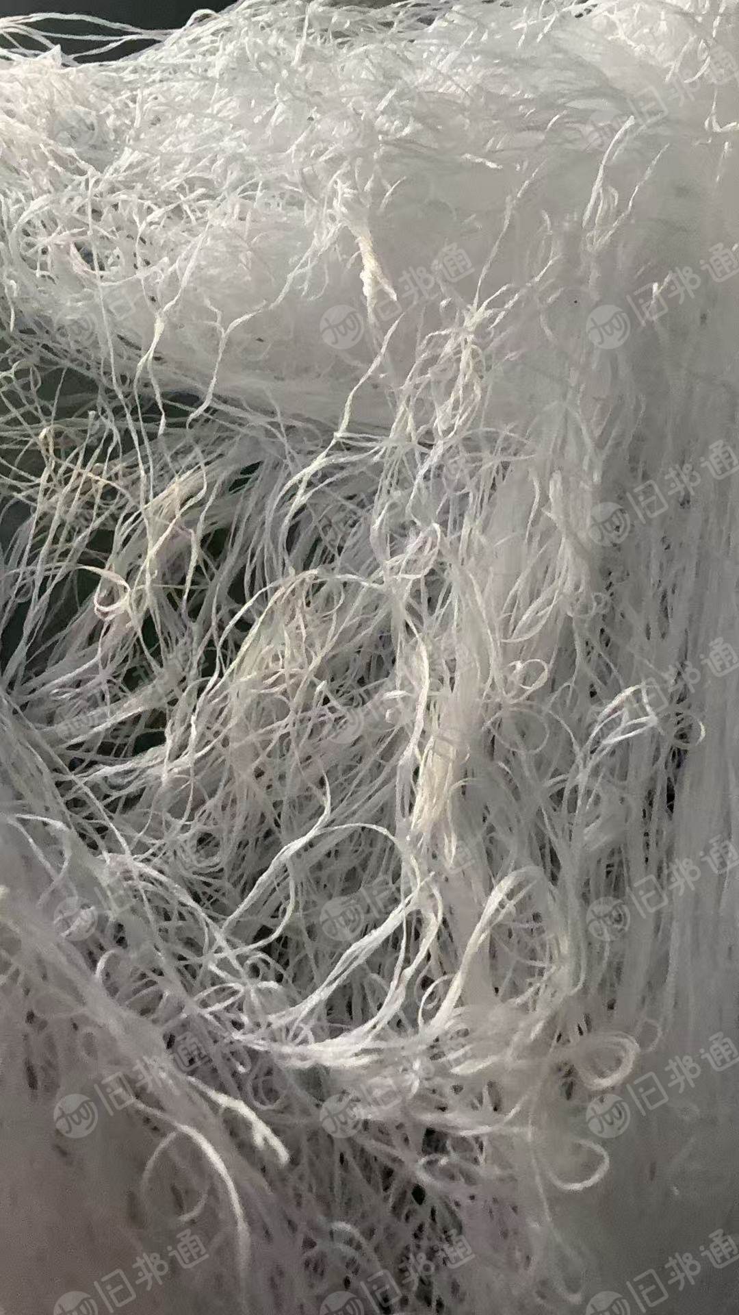 长期出售织造厂下来的涤纶开刀丝,涤纶废丝,可拉丝,可做开花用,现货15吨左右