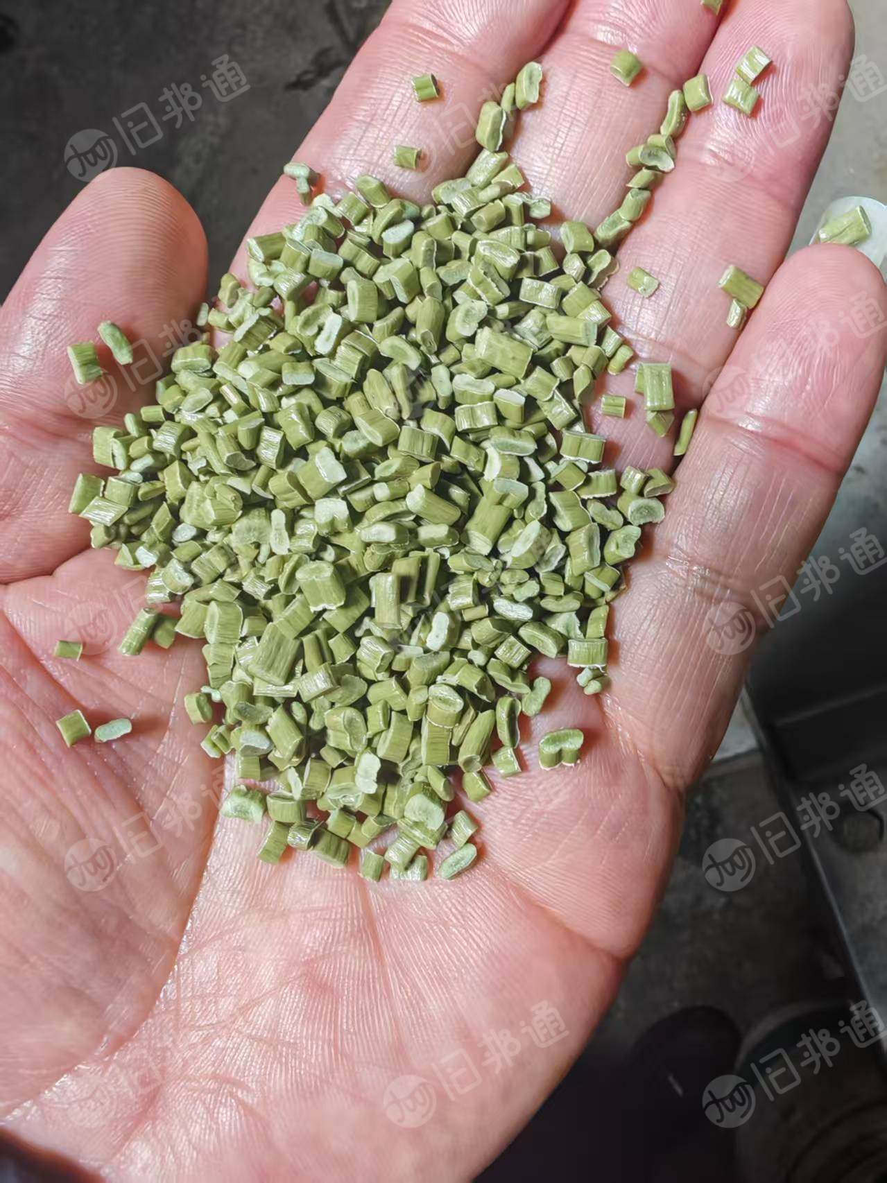 长期出售pe复合颗粒，过40目两层，可拔管托盘注塑用