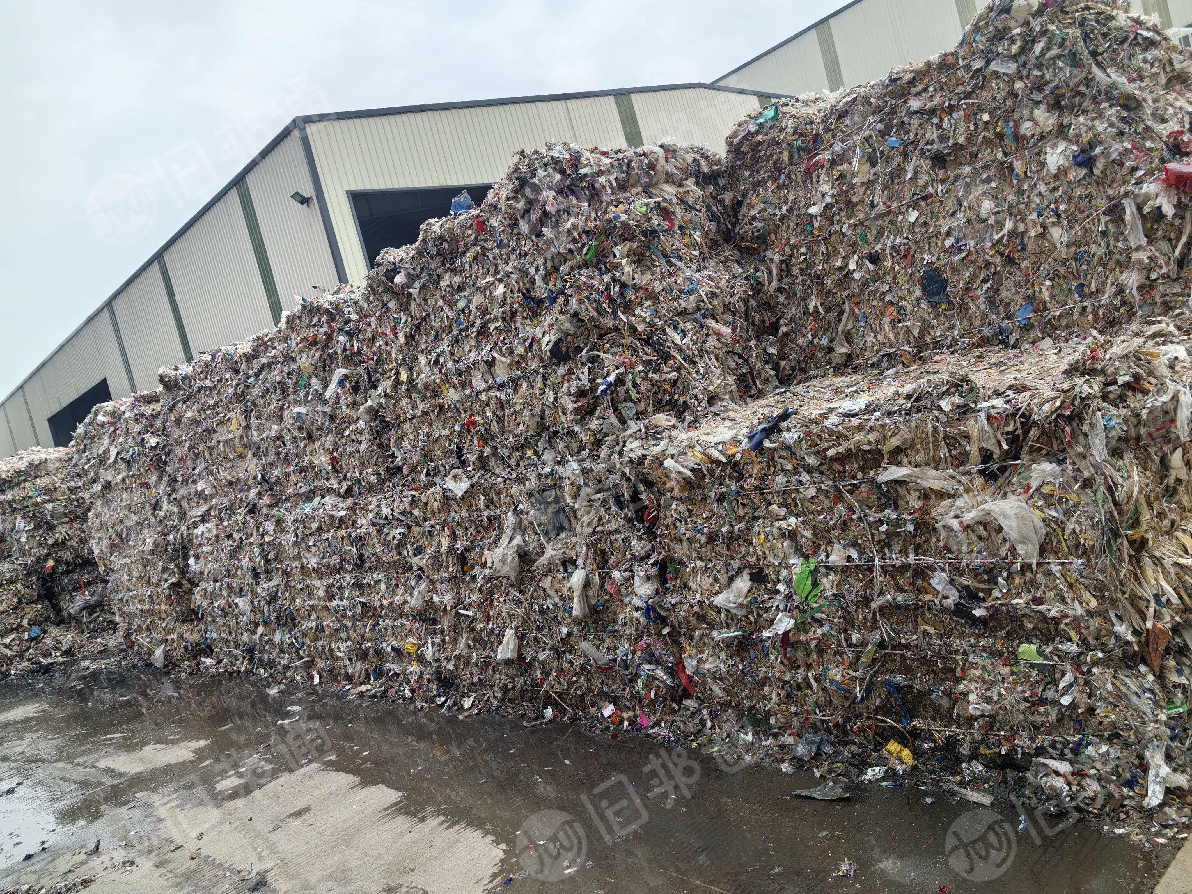 长期出售造纸厂纸渣废料，没有水洗，可炼油可造粒，每月有2000吨