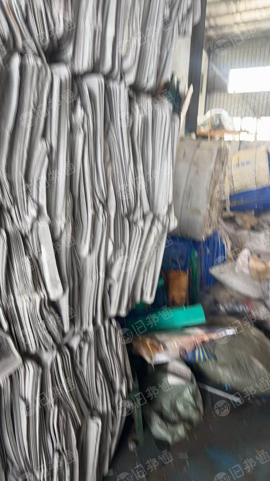 出售PP空心板毛料，灰色的