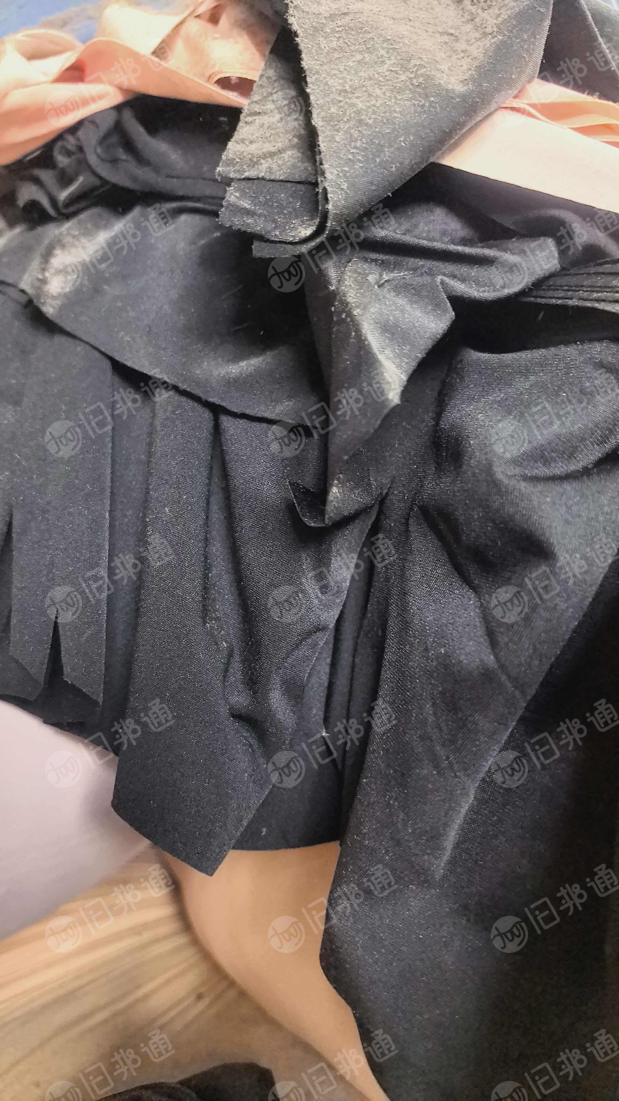 长期出售内衣厂下来的杂色尼龙废布，锦纶废布，锦氨废布，带弹力的，现货60吨