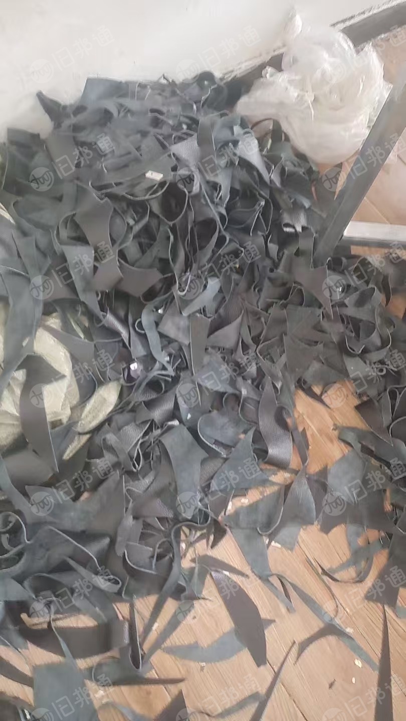 出售PVC皮革下脚料，现货十多吨