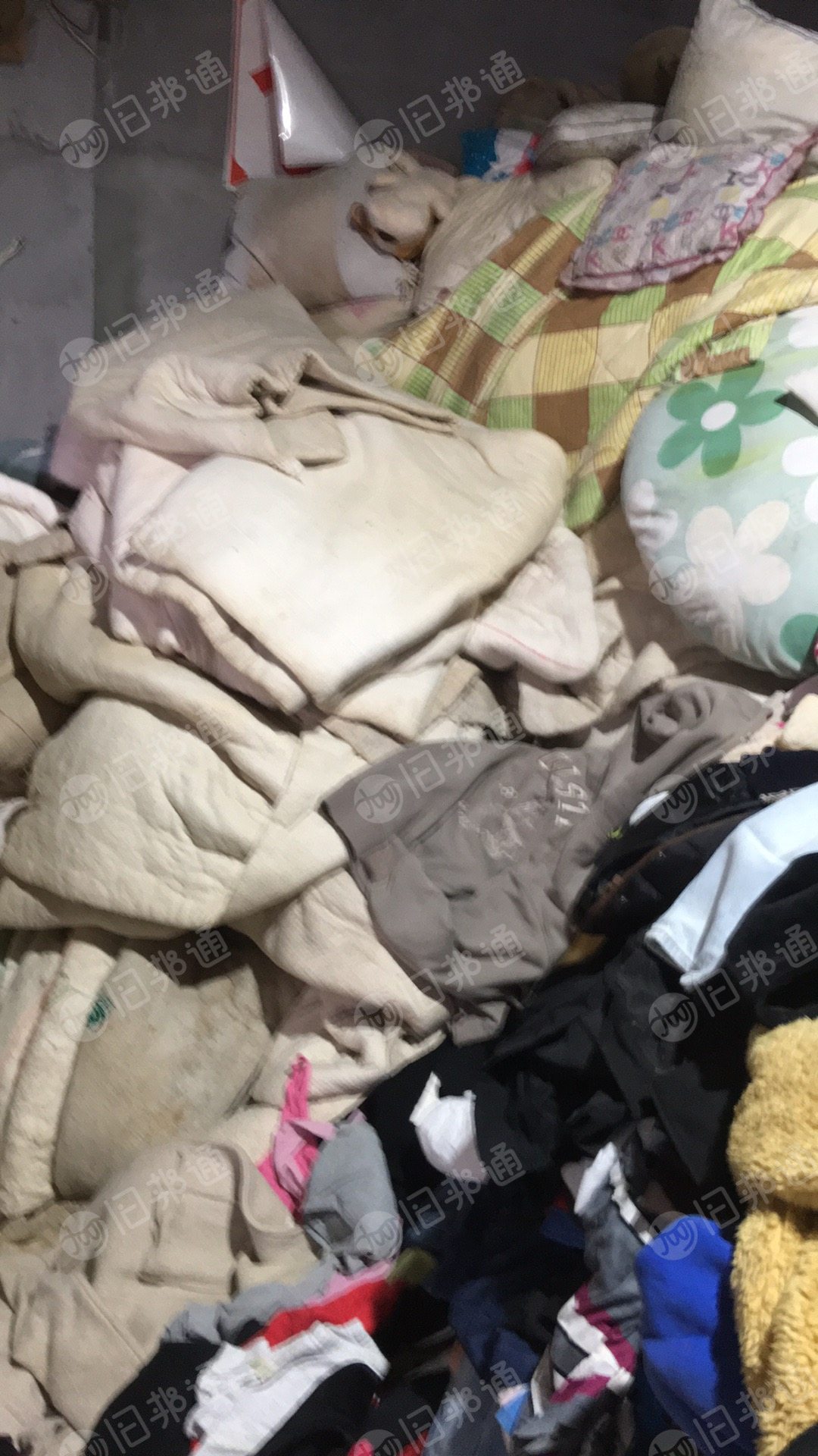 长期出售棉花被丝棉被化纤棉被，有撕掉布的也有没有撕掉布的