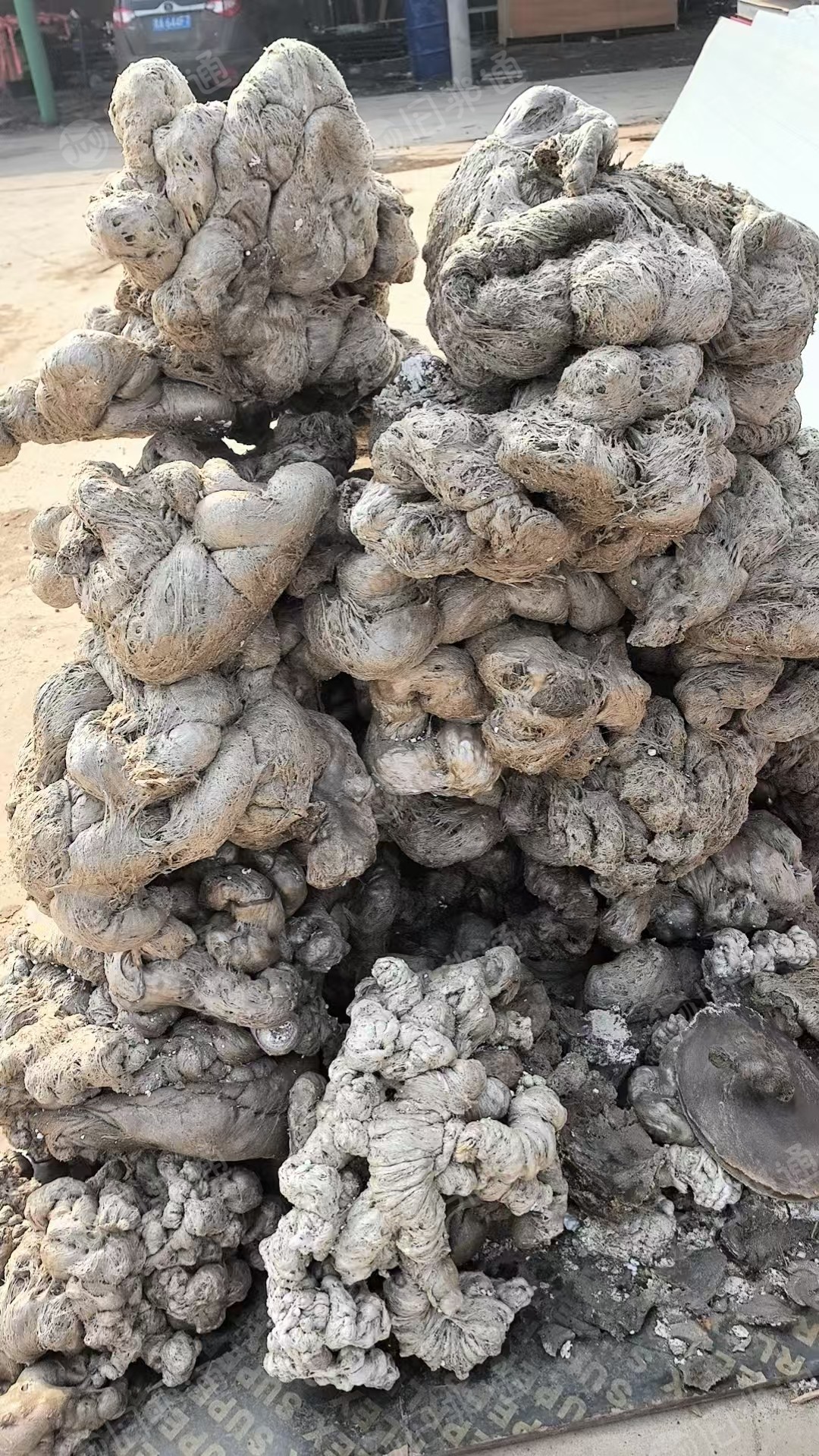 出售eps热熔块，泡沫烤漆料，现货12吨