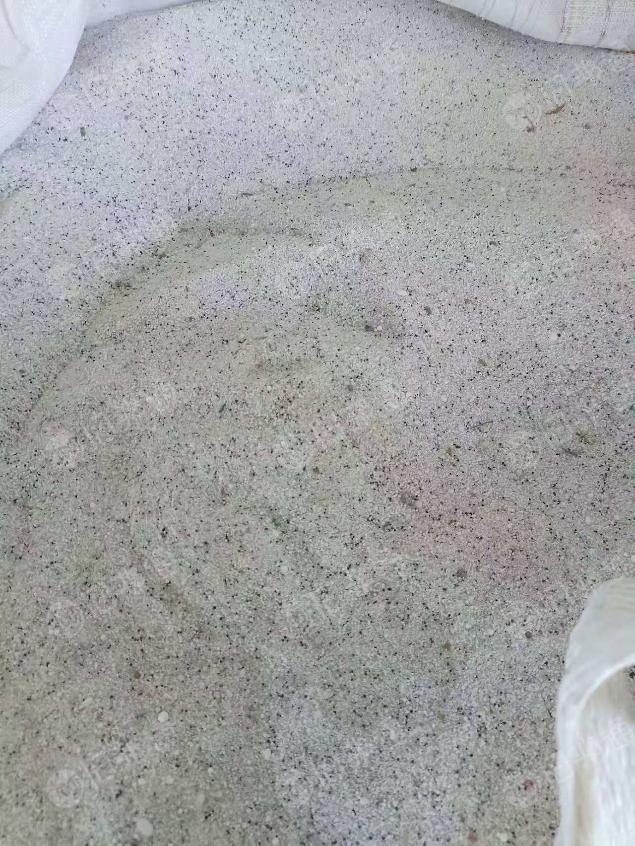 出售EPO颗粒，粒径0.9-1.5mm，发泡温度80℃，现货34吨