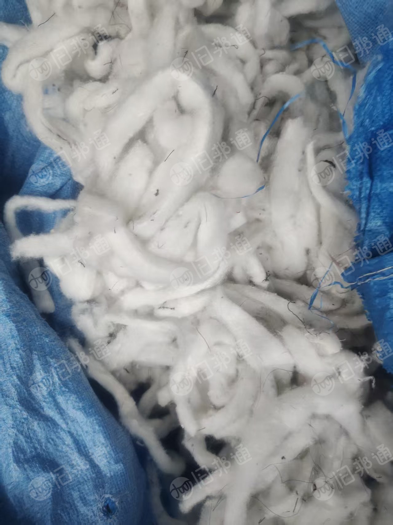 长期出售做棉服下脚料，丝棉下脚料，现货4米2车，在河北邯郸。
