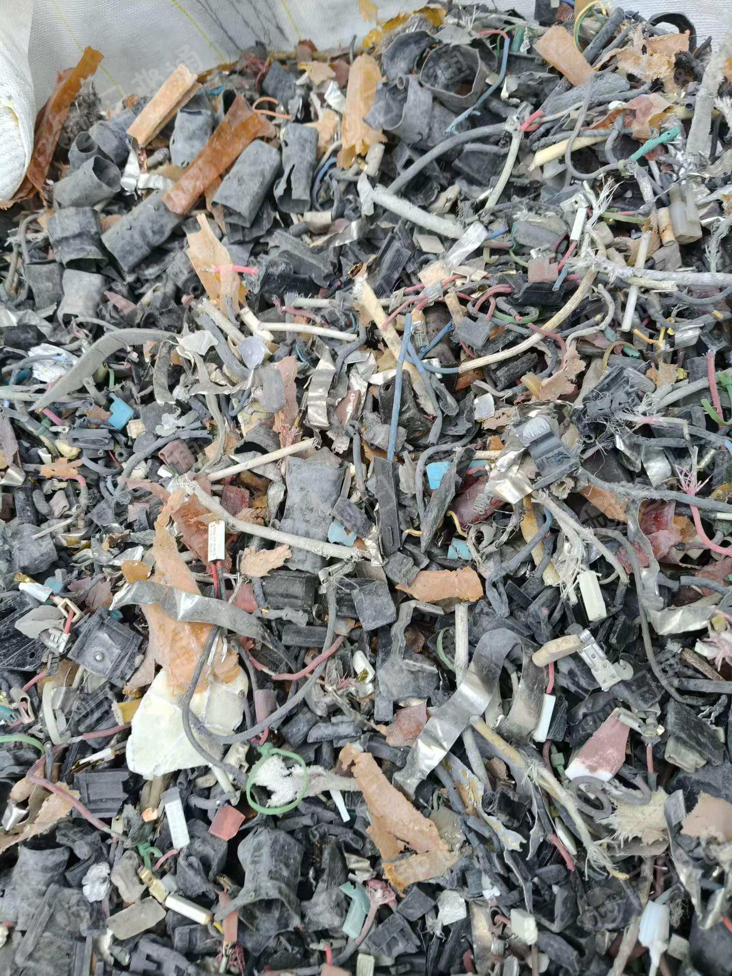出售破碎铝尾料,破碎铝垃圾料,现货200吨