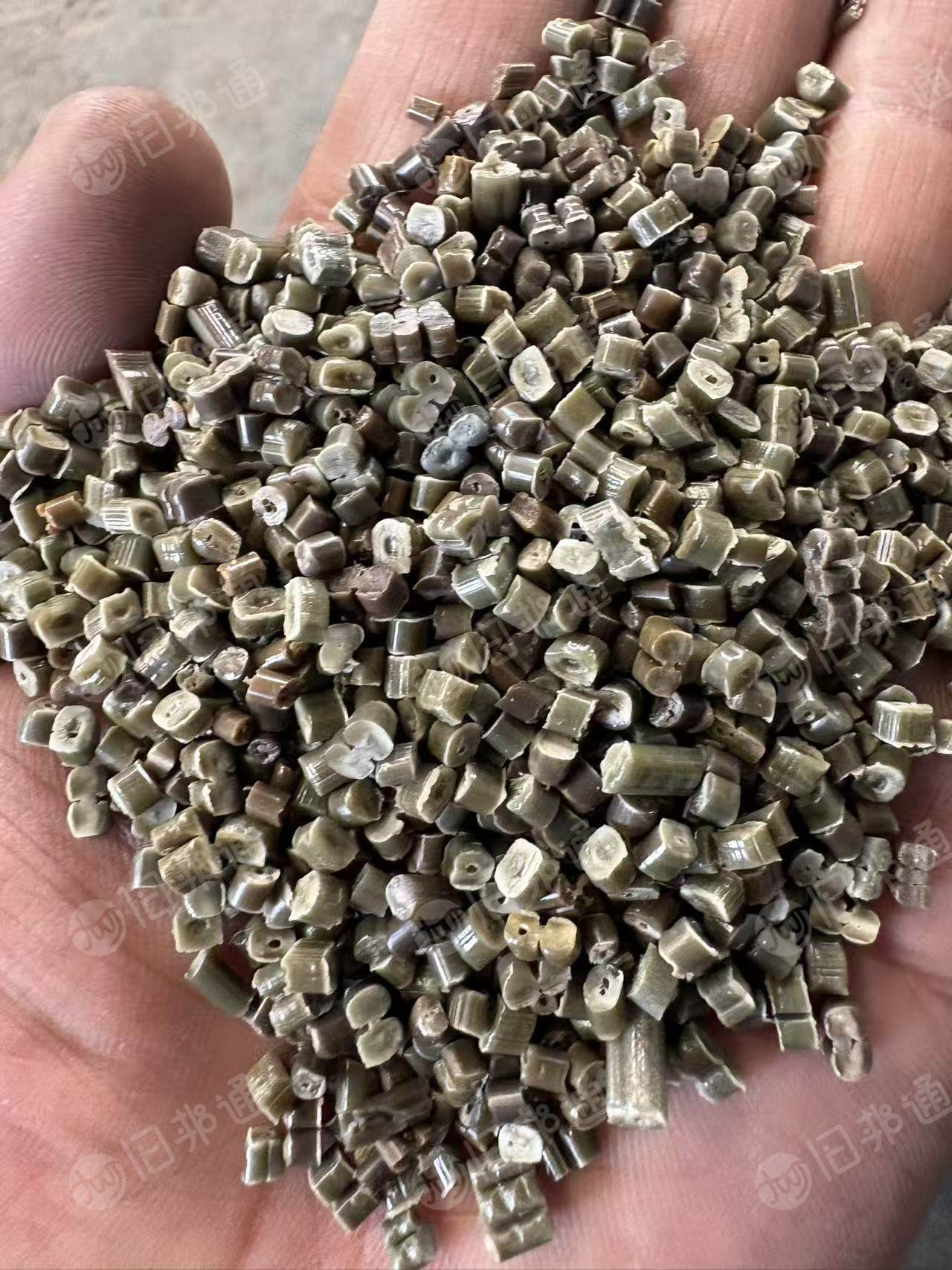 长期出售丙纶滤布颗粒，过4张60，两张80