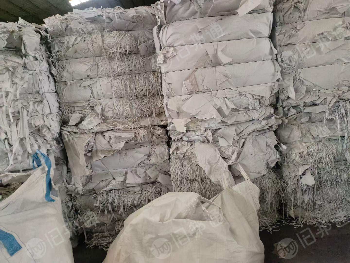 出售白兰纸、双胶纸压包料