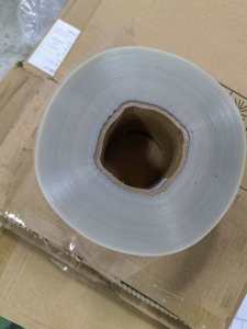 出售无胶PET膜废料，现货6吨左右