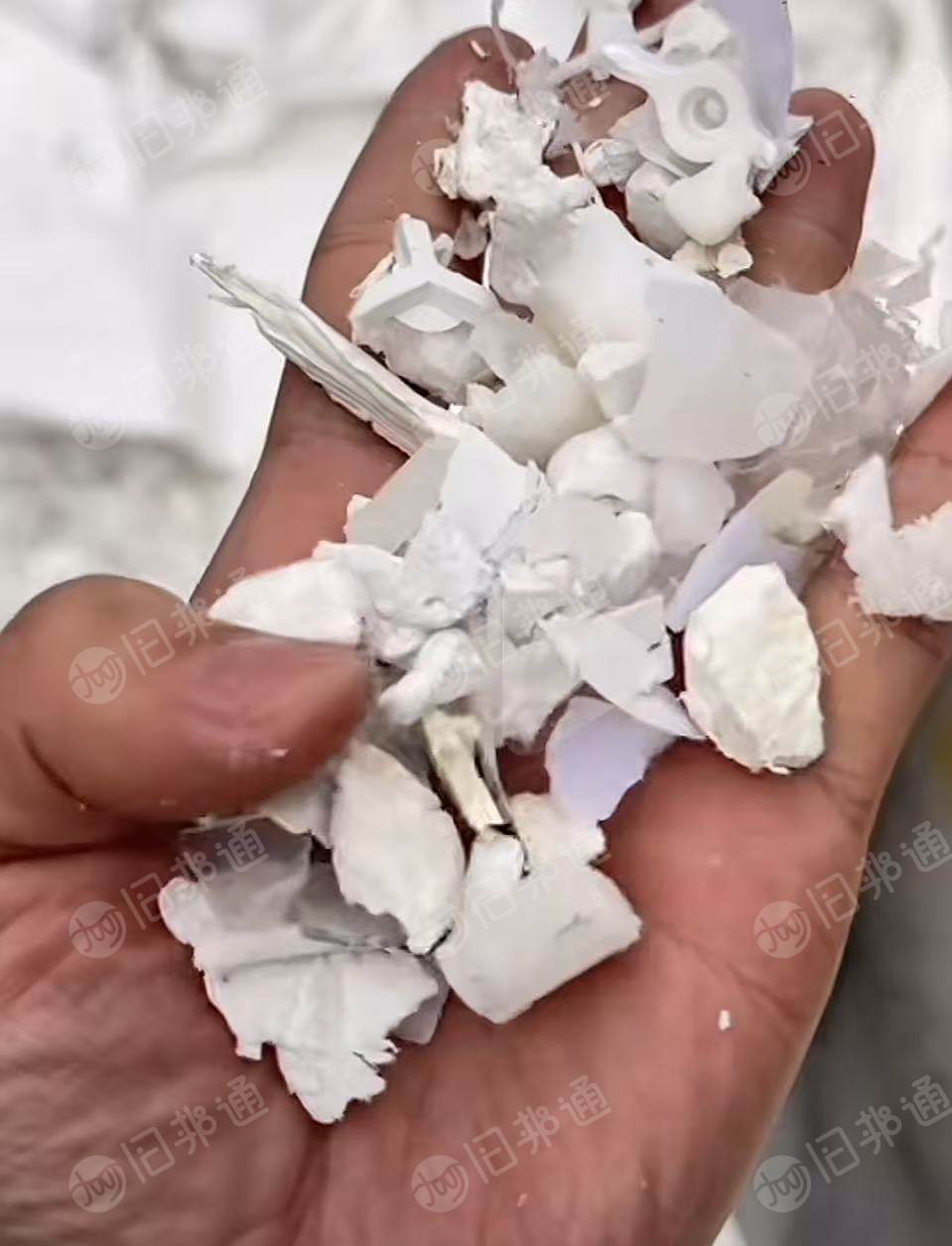 大量求购好一点的白丙破碎料