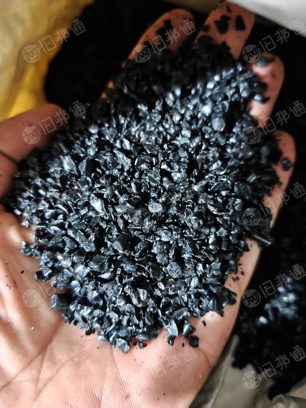 出售杂色纯pc破碎料，现货十吨左右，PC水口料破的