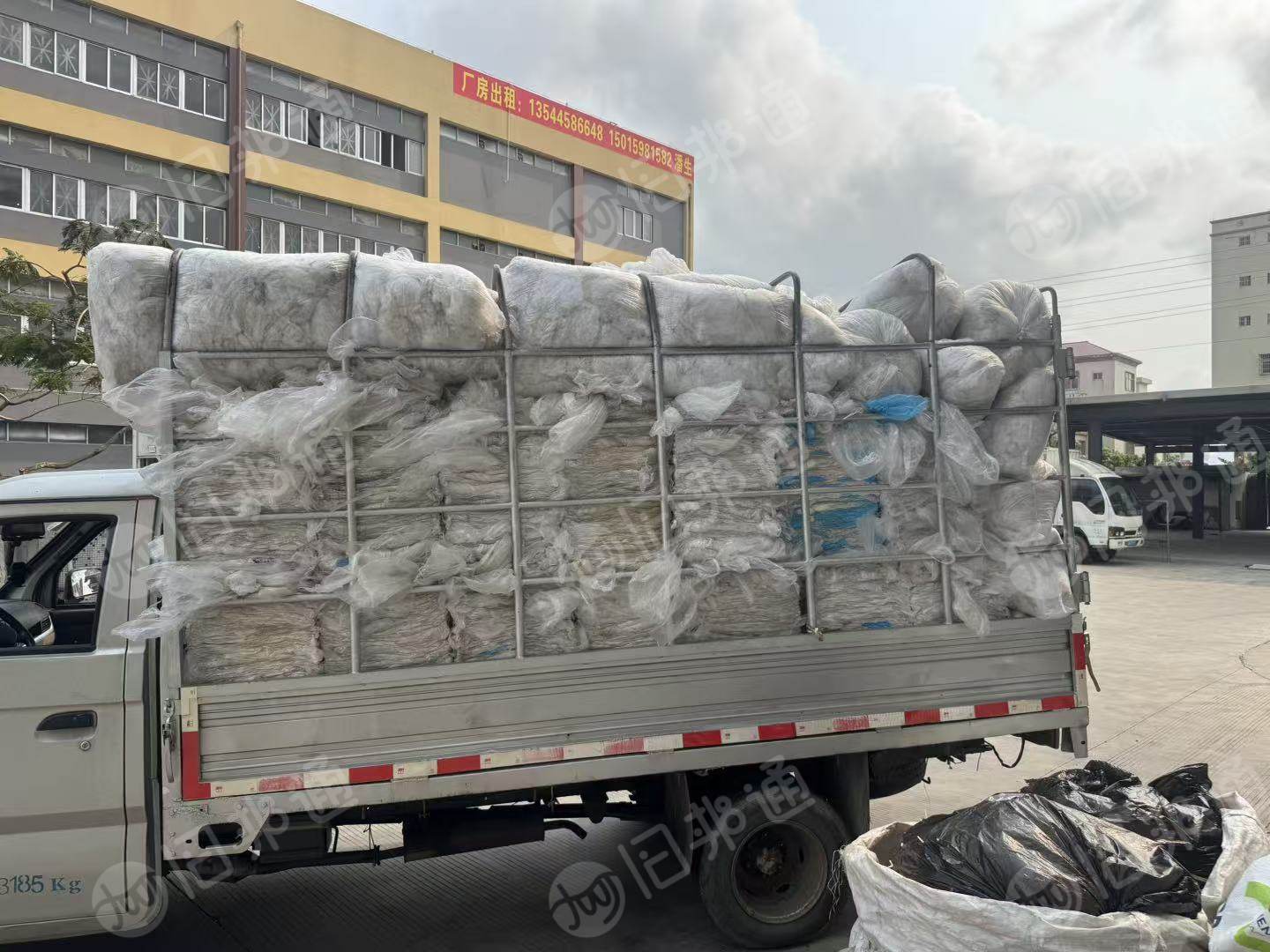 出售包塑料桶下来的干造低压膜废料，长期有货