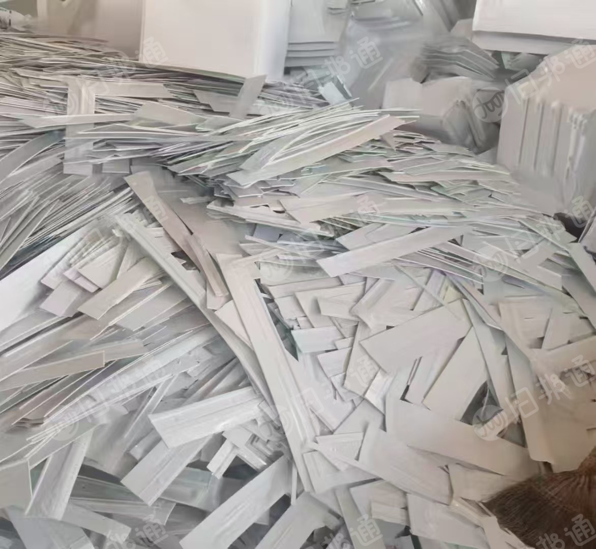 长期收购PS冰箱板材件，电视机扩散板毛料