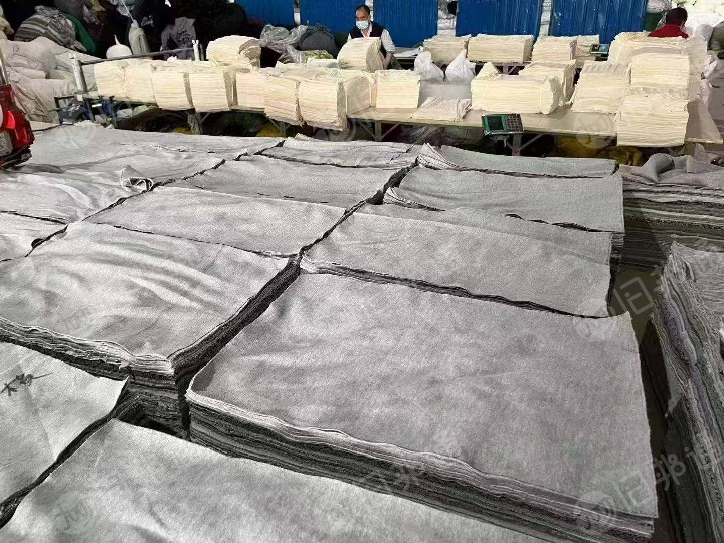 现货处理一批成品杂色擦机布，7成纯棉3成纯化纤，现货11吨，货在四川成都