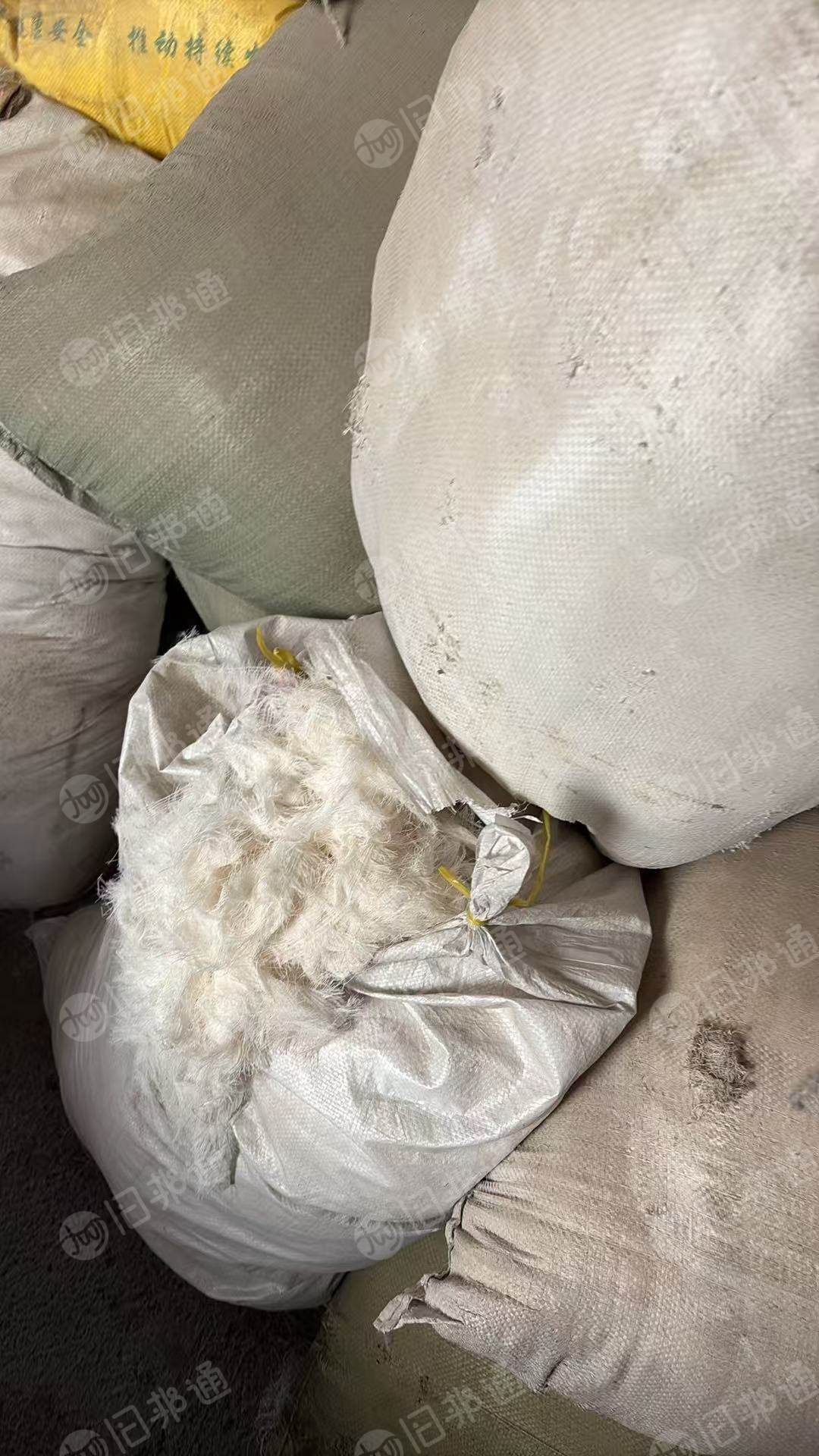 长期出售做毛巾下来加捻过的人造丝，现货20吨，货在河南焦作