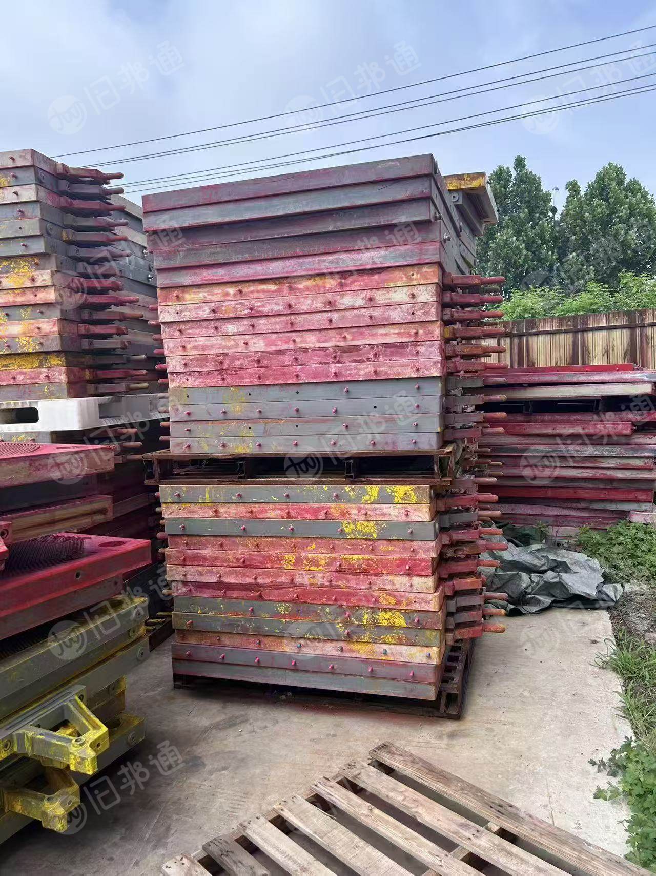出售pp压滤板废料，过滤板废料，现货40吨