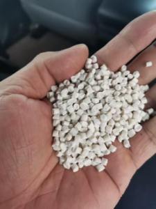 出售PP颗粒过两张40目网，灰份10左右，溶脂也在10左右，月产200吨