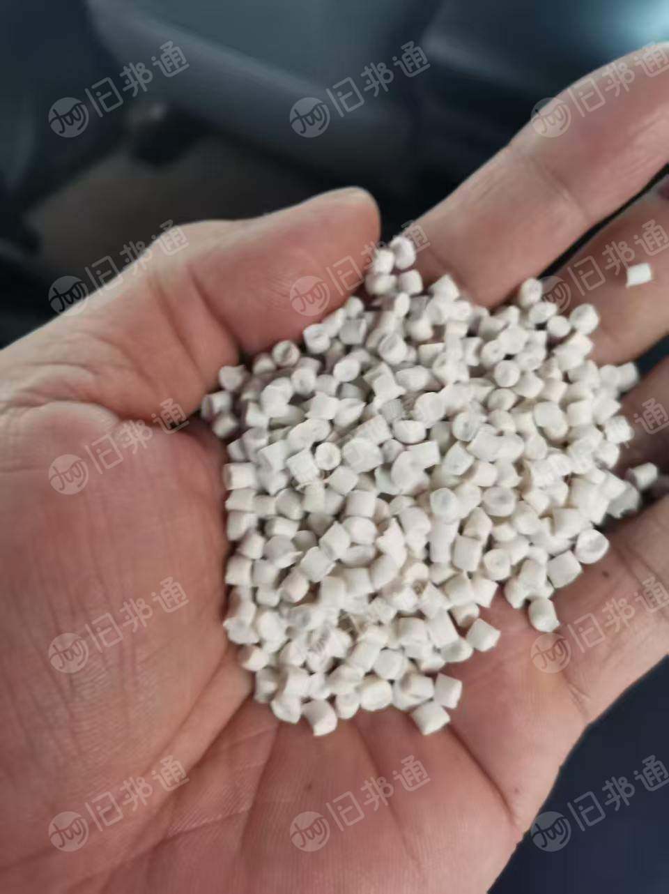 出售PP颗粒过两张40目网，灰份10左右，溶脂也在10左右，月产200吨