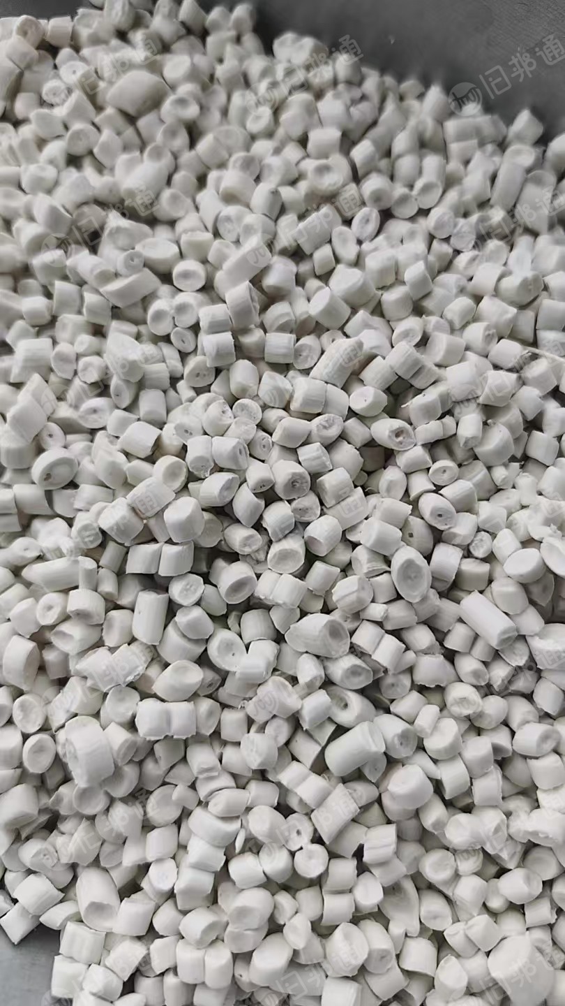 出售PP颗粒过两张40目网，灰份10左右，溶脂也在10左右，月产200吨